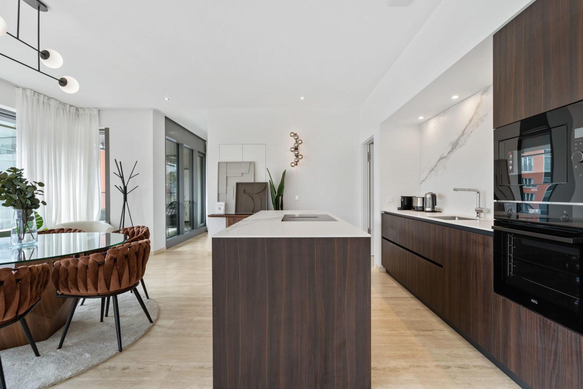 Elegant 2Br With Balcony In Heart Of Luxembourg Exterior photo