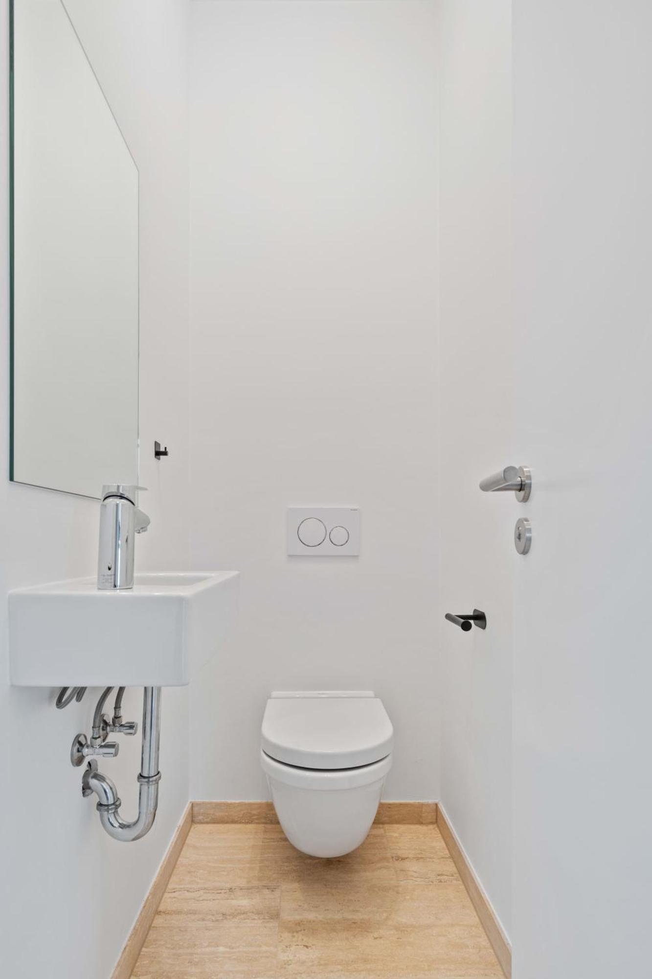 Elegant 2Br With Balcony In Heart Of Luxembourg Exterior photo